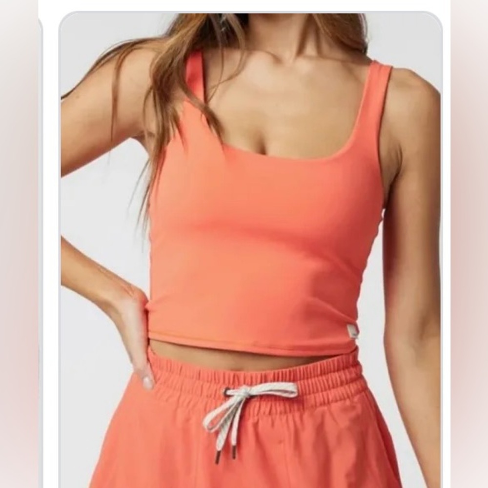 Vuori Daily Crop